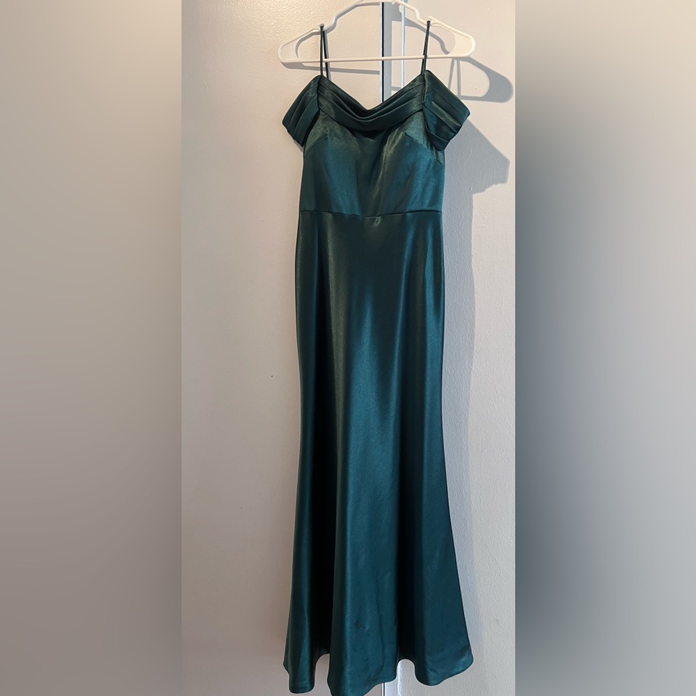 Jenny Yoo Serena Gown, Satin, Emerald Green, Size 4 - Picture 2 of 4